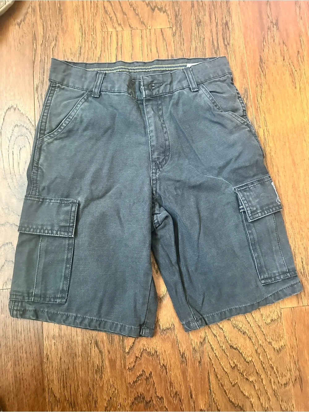 Old Navy Boys Cargo Shorts 3 pairs - size 8